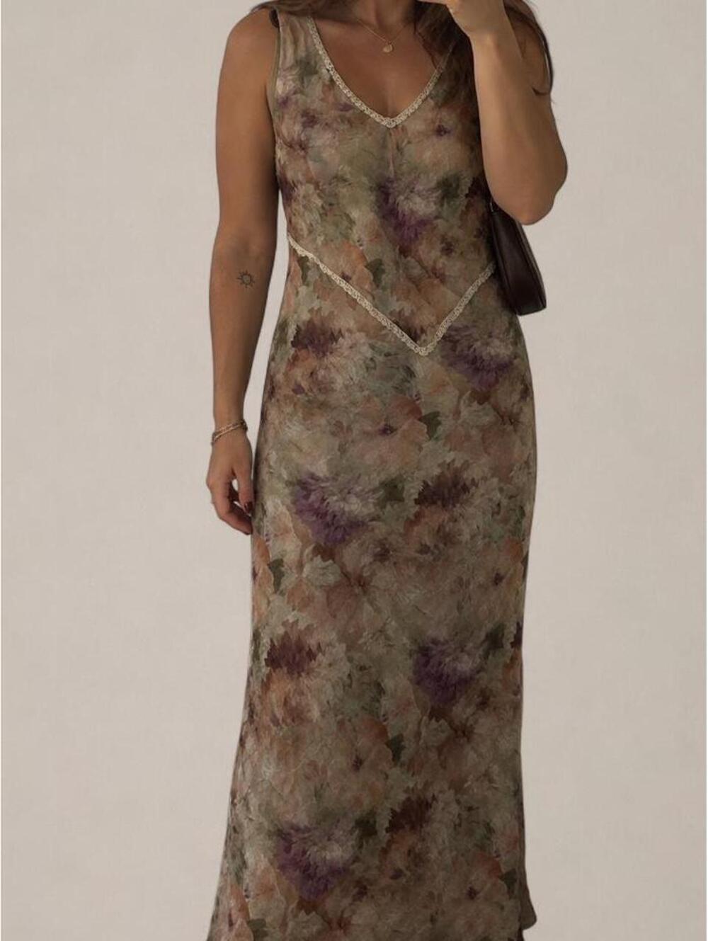 Vintage K Woman watercolor floral maxi dress 🌿